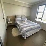 Two Bedroom & Two Bathrooms Apartment With Views